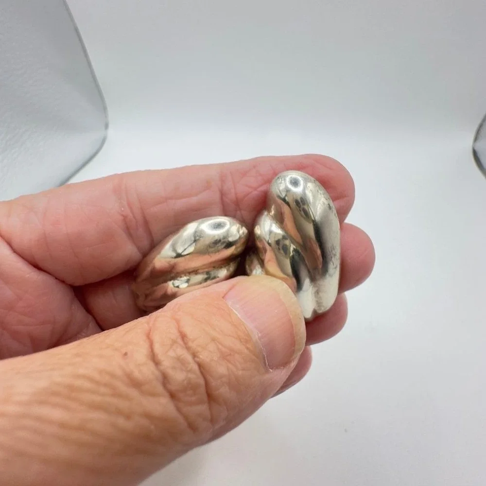 Vintage Sterling Silver Earrings Pierced Puffy Shell Modernist Style 1.75 In 80s